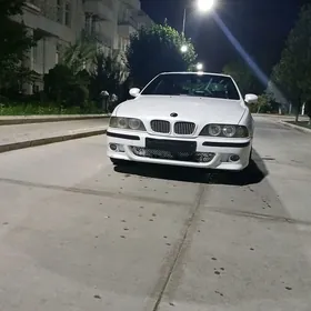 BMW E39 2002