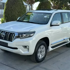Toyota Land Cruiser Prado 2023