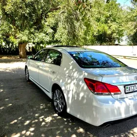 Toyota Avalon 2011