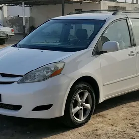 Toyota Sienna 2007