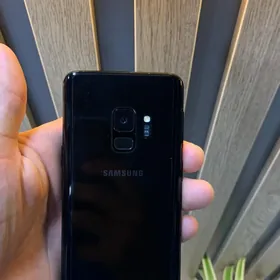s9