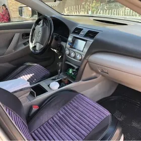Toyota Camry 2010