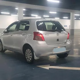 Toyota Yaris 2009