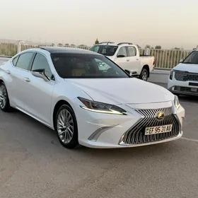Lexus ES 350 2020