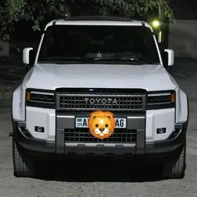 Toyota Land Cruiser Prado 2025