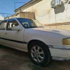 Opel Vectra 1992
