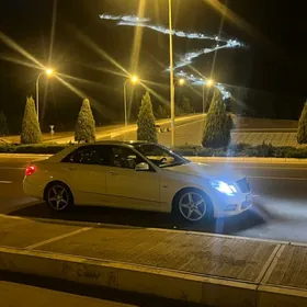 Mercedes-Benz E350 2012
