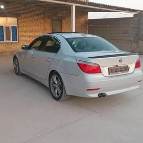 BMW E60 2003