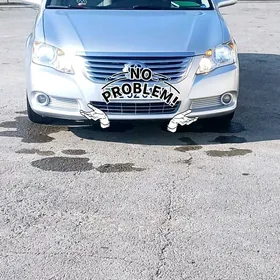 Toyota Avalon 2010