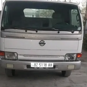 Mitsubishi Canter 2003
