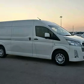 Toyota Hiace 2020