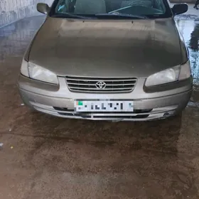 Toyota Camry 1997