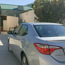 Toyota Corolla 2014