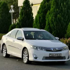 Toyota Camry 2013