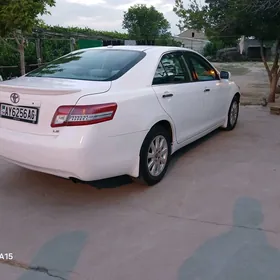 Toyota Camry 2010