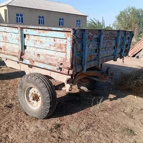MTZ 82 2010
