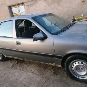 Opel Vectra 1990