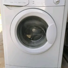 Indesit