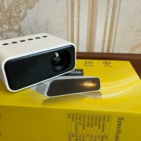 Proyektor mini