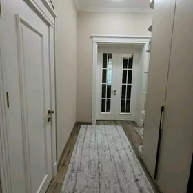 1 kom eýesinden satlyn aljak