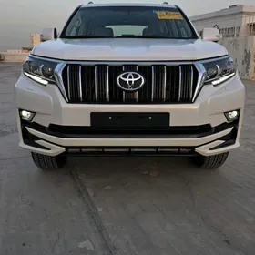 Toyota Land Cruiser Prado 2023