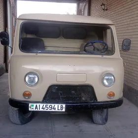UAZ 452 1992