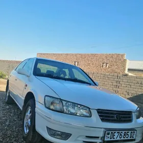 Toyota Camry 1999