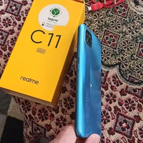 продается телефон Realmi c11