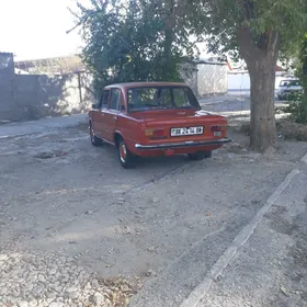 Lada 2104 1980