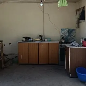 Kwartira bezhazaýin howly jaý