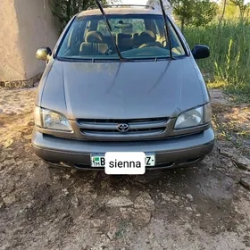 Toyota Sienna 1998