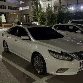 Nissan Altima 2017