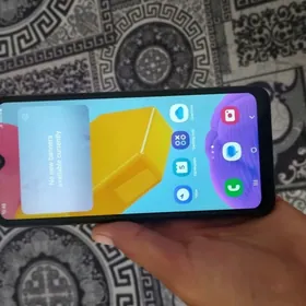 Samsung M13. 4+4/64