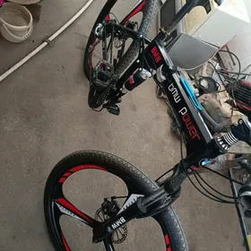 BMW tigir 26lyk