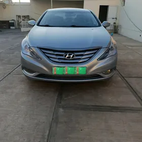Hyundai Sonata 2013