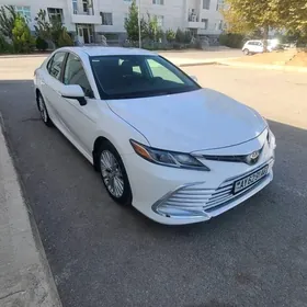 Toyota Camry 2022