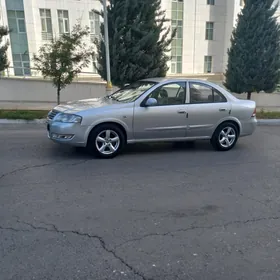 Nissan Sunny 2008