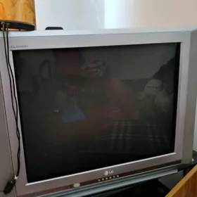 телевизор LG 72