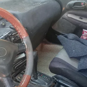 Toyota Marino 1993