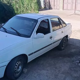 Daewoo Nexia 1998