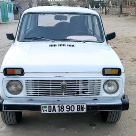 Lada Niva 1983