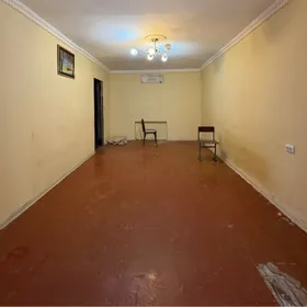 satlyk jaý 1kom 1etaž  amatly