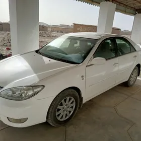 Toyota Camry 2004