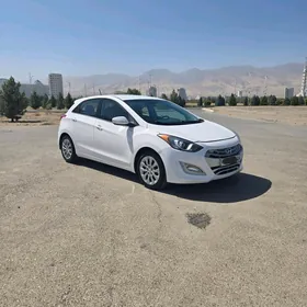 Hyundai Elantra 2016