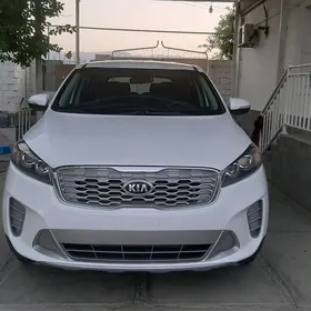 Toyota Highlander 2020