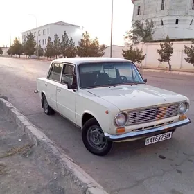 Lada 2104 1985