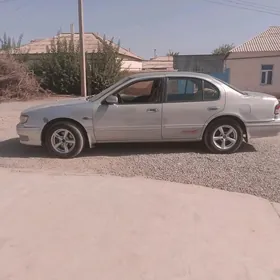 Nissan Cefiro 1999