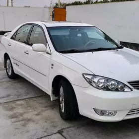 Toyota Camry 2005