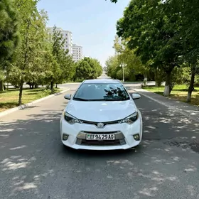 Toyota Corolla 2015