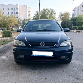 Opel Astra 2003